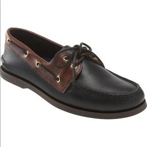 Sperry boat shoes
